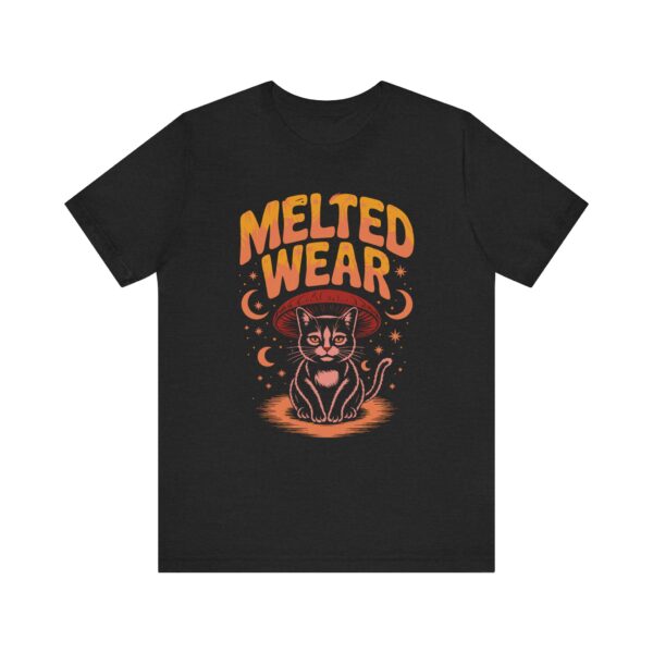 Melted Wear Cat Tee | Unisex Short Sleeve Shirt for Cat Lovers, Cozy Gift, Halloween, Casual Style, Retro Vibe, Fun Graphic
